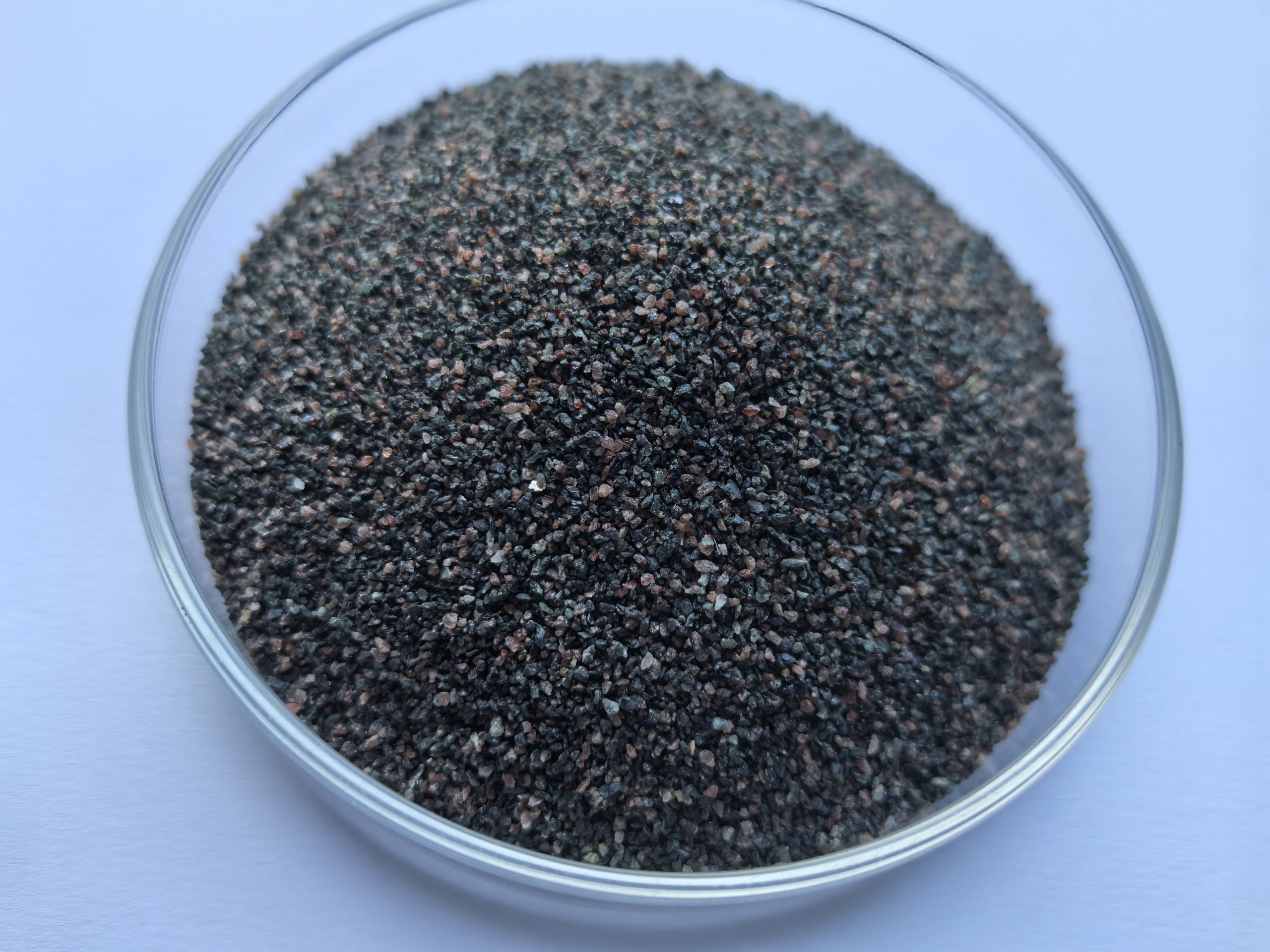 cát garnet xanh